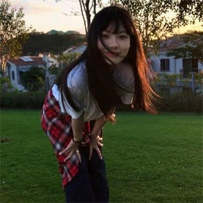 不一样的夏天 封面